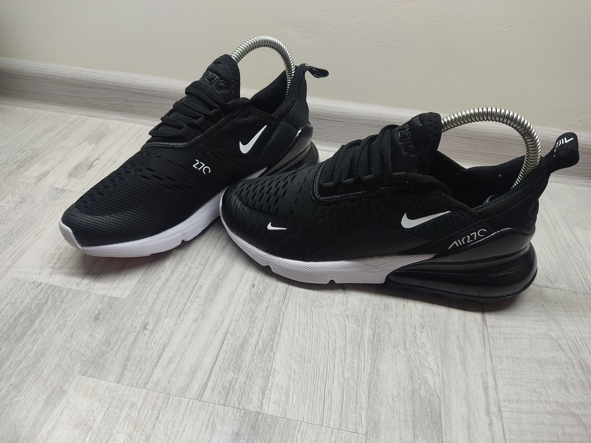 Жіночі кросівки Nike Air Max 270 Black(38,39,40,41, 42)