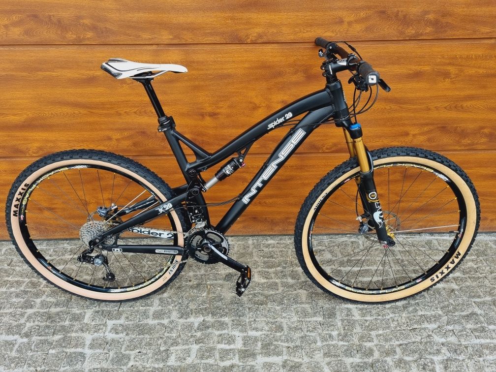 Full Intense 29er, Fox Kashima, Sram X9