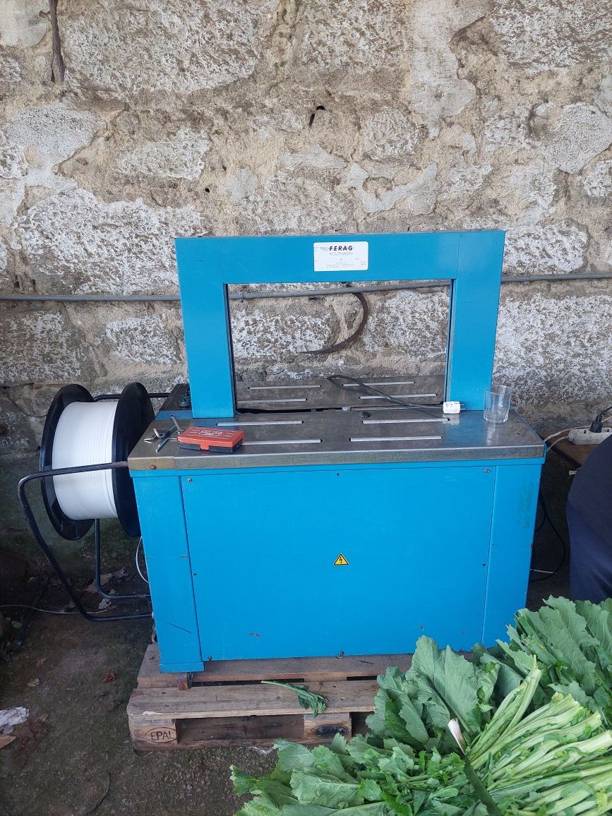 Maquina de cintar