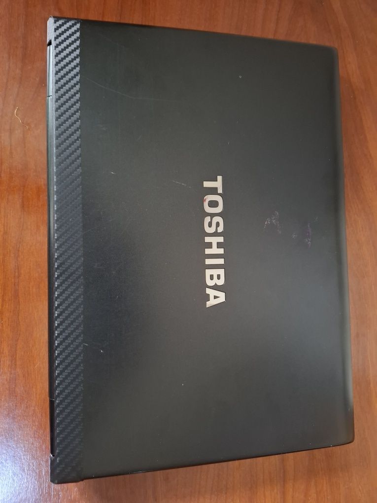 Toshiba Corei5 Windows 11 webcam disco ssd bateria com autonomia