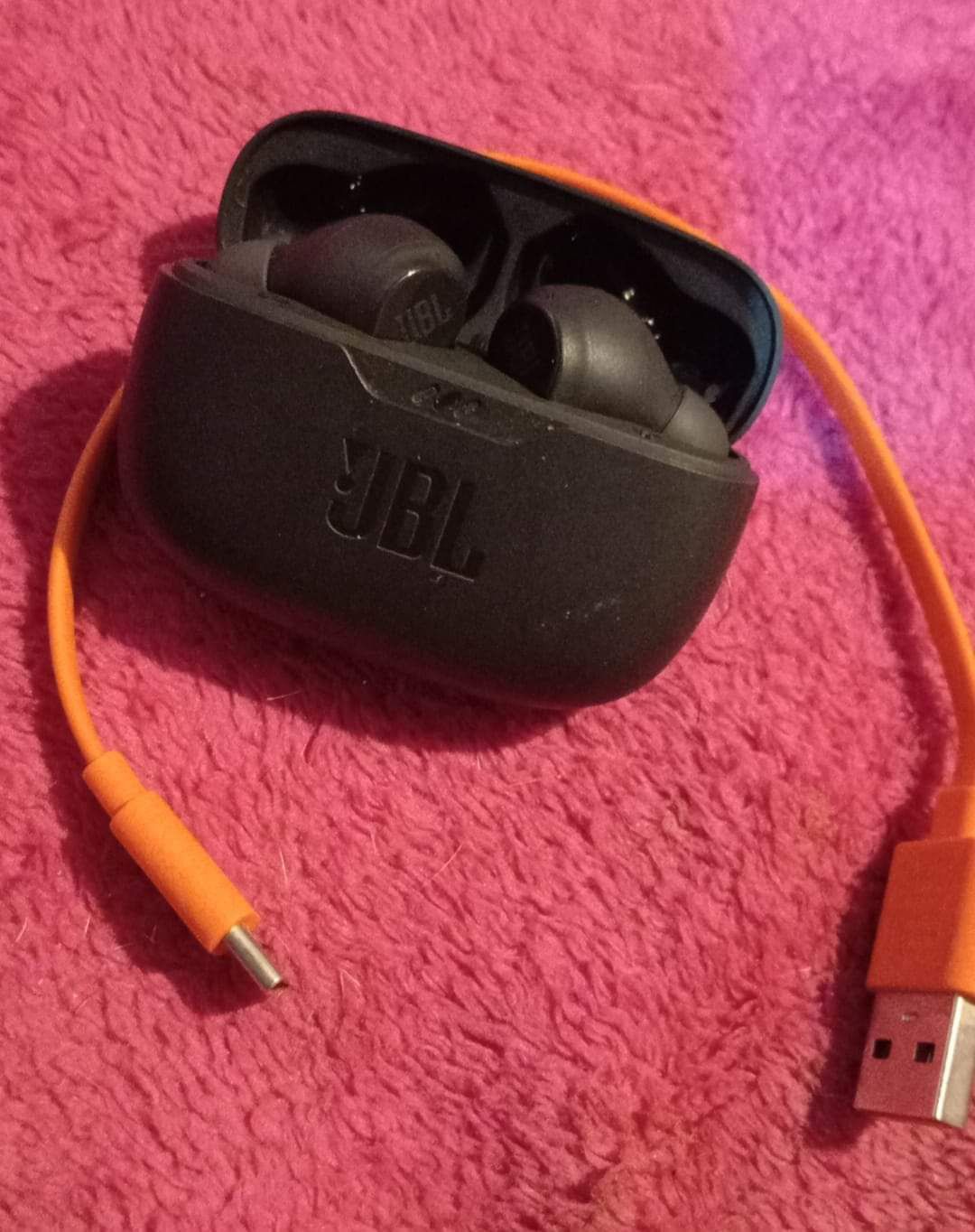 Fones originais JBL semi novos