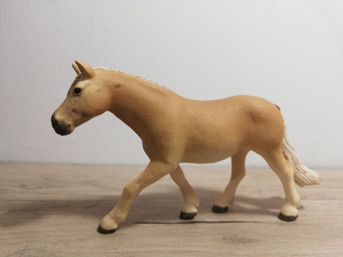 Figurka Klacz Haflinger SCHLEICH 13812 koń