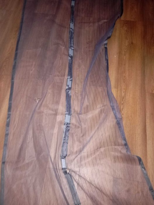 Siatka na drzwi balkonowe