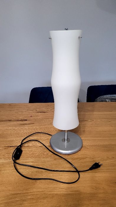 Lampka nocna Conforama