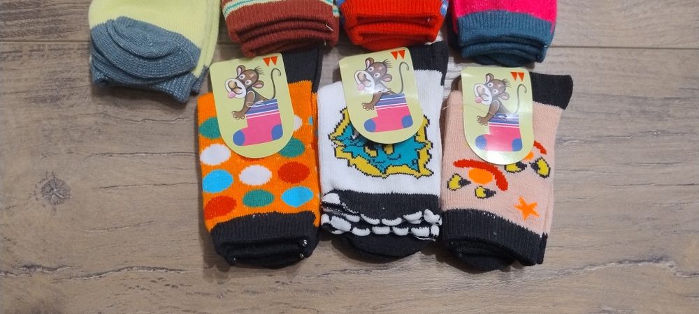 7 par skarpetek skarpetki do 2 lat