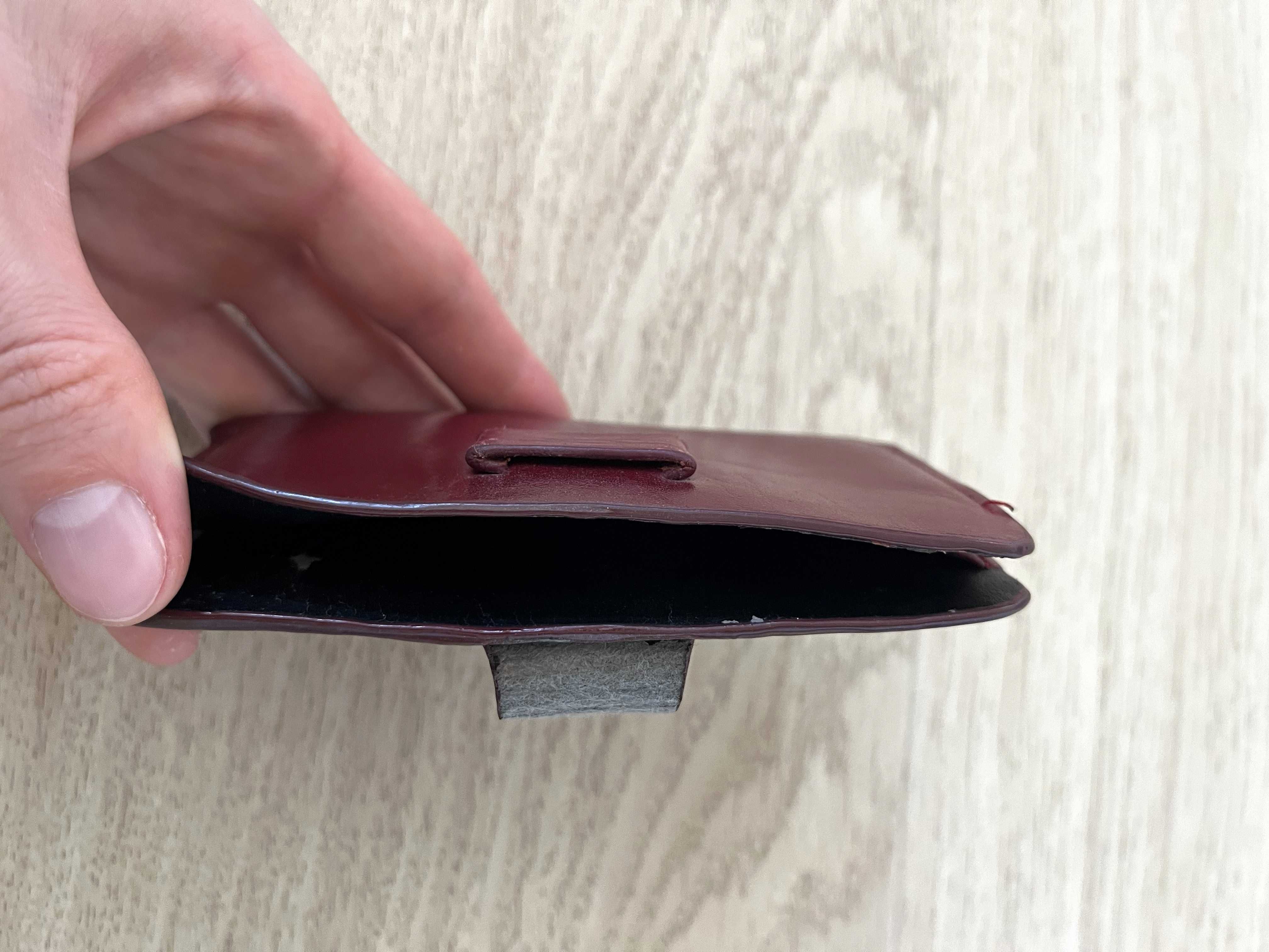 Etui pokrowiec na telefon bordowe skórzane 6,5 cm x 12 cm