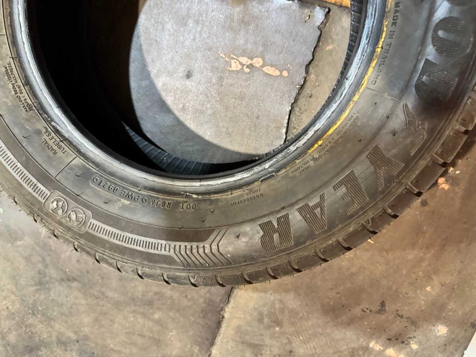 185 70 14 GoodYear Efficient Grip комплект літо