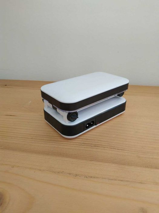 аккумуляторная настольная лампа