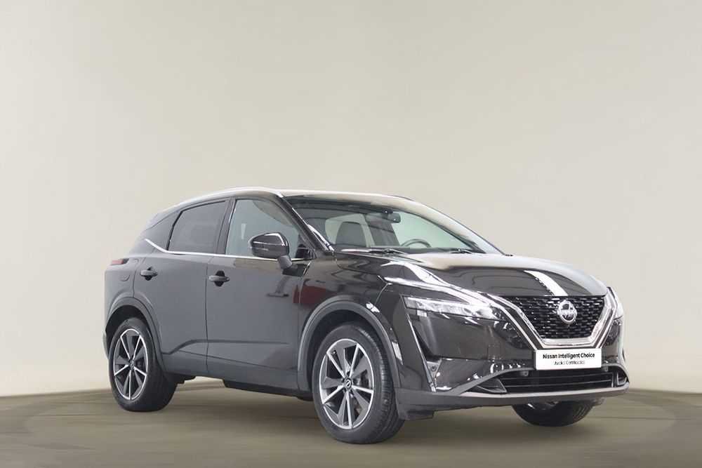 Nissan Qashqai 1.3 DIG-T Tekna SKY