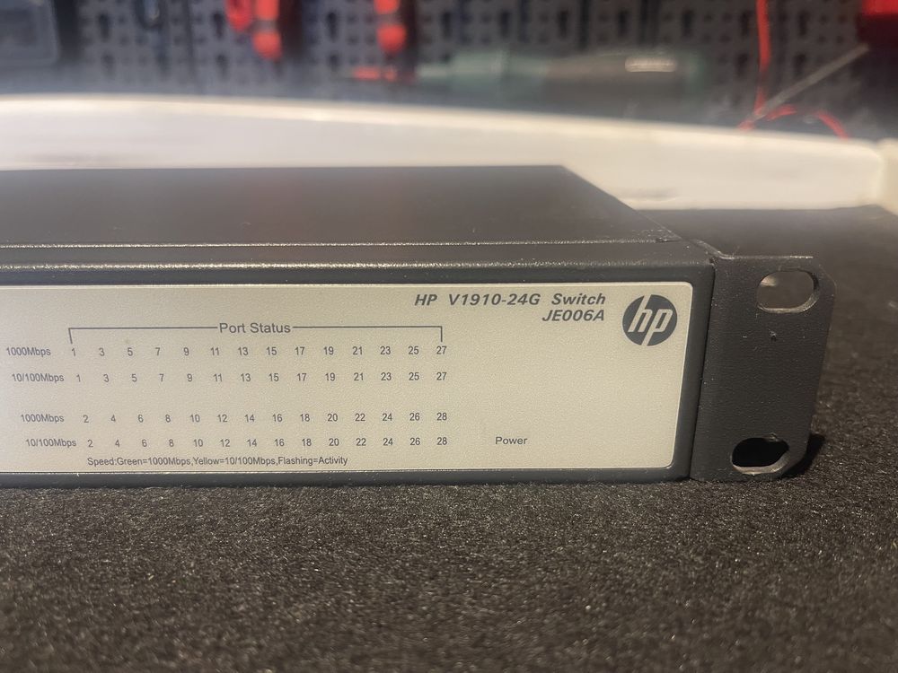 HP V1910-24G Switch