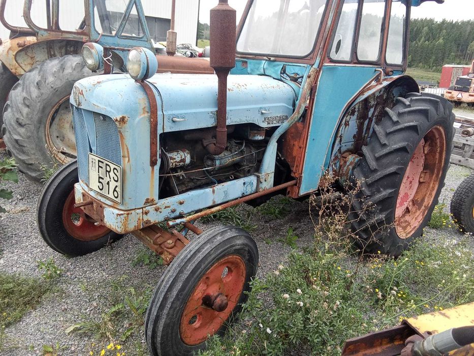 Sprzedam ciągnik rolniczy zabytek