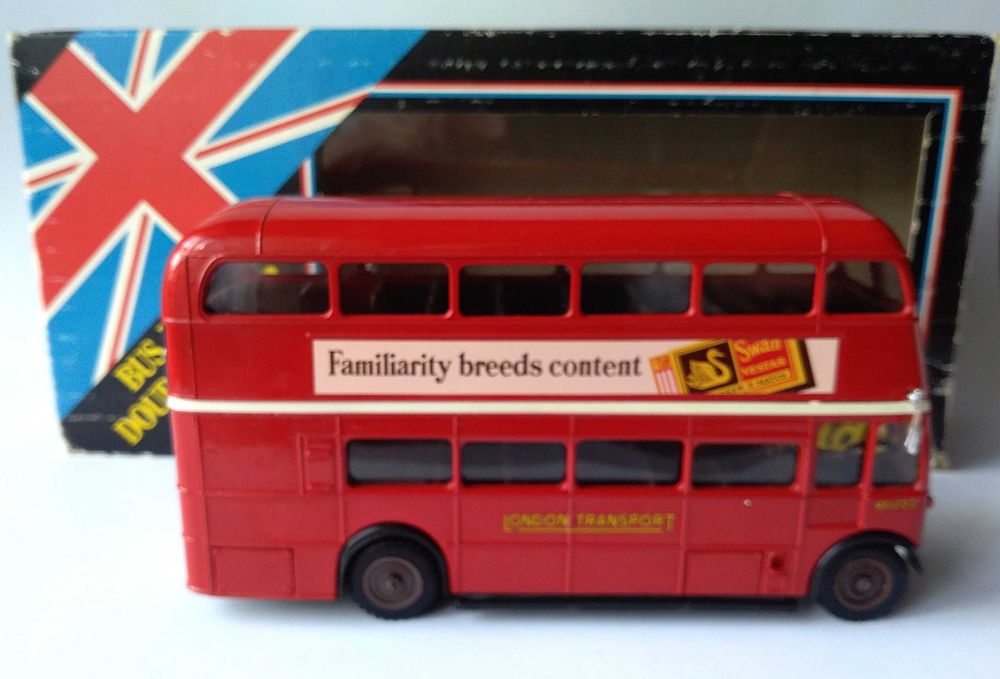 London Double decker. Ver descrição