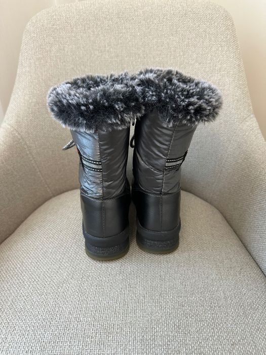 Чоботи зимові на дівчинку 35р. (22,4см)
