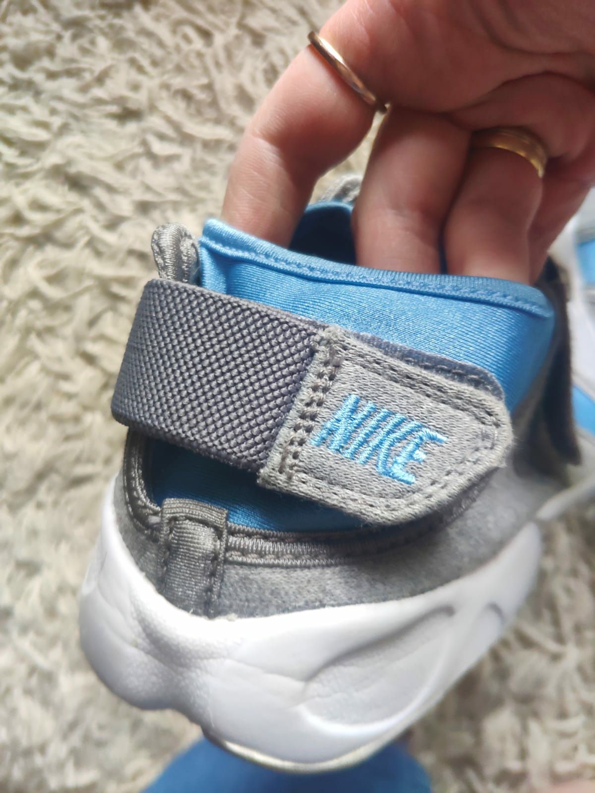 Sąndały Nike  buty sportowe plażowe rzepy wysyłka !