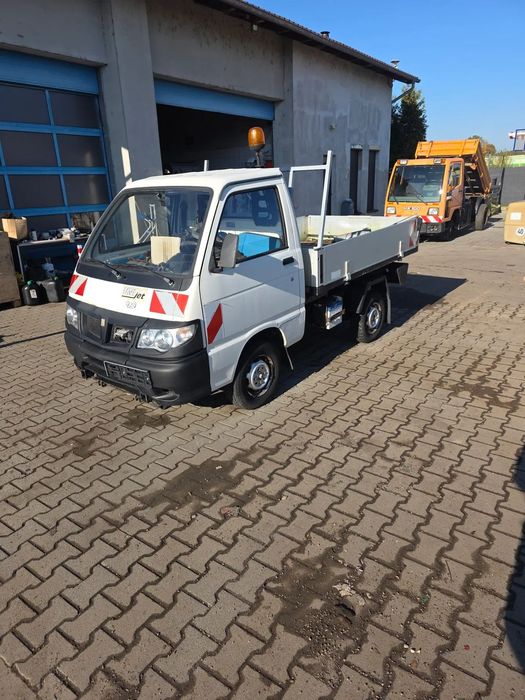 Piaggio Porter pfau 4x4  Komunalny Wywrotka plug s90 posypywarka 4x4 zima z blokada