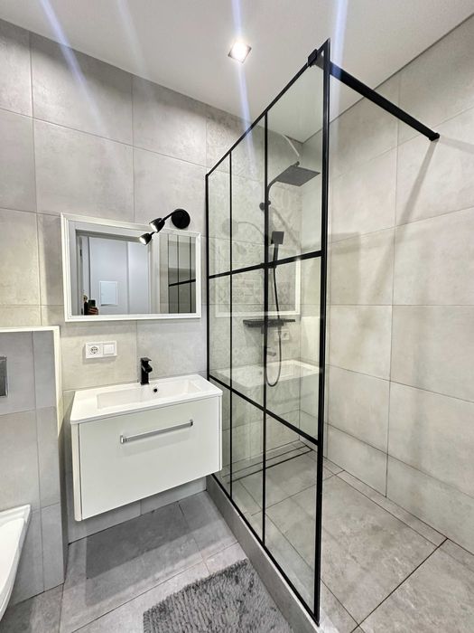 Продам 1-ну квартиру на вул. Євгена Сверстюка 6 ДОМ ЛІРА