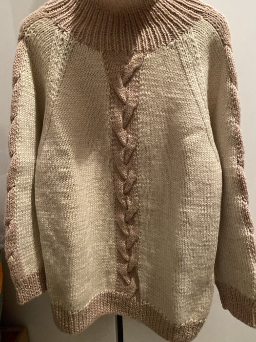 Camisola/Camisolao Lã Shetland beje ideal Neve feita á mão ,nova excelente qualidade