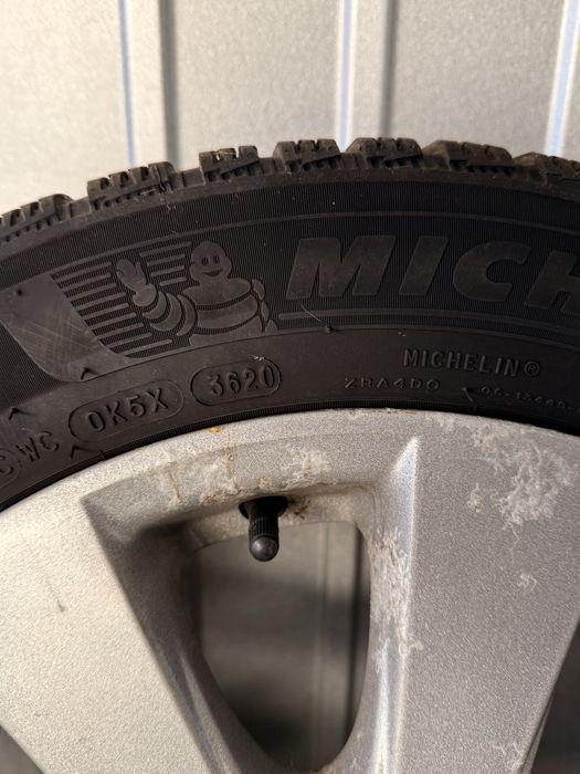 Felgi toyota 16”opony zimowe michelin