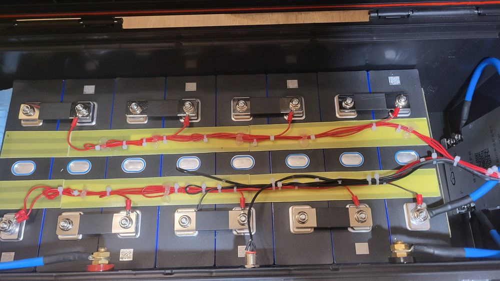 Потужний акумулятор Lifepo4 24В 152Аг 4кВт