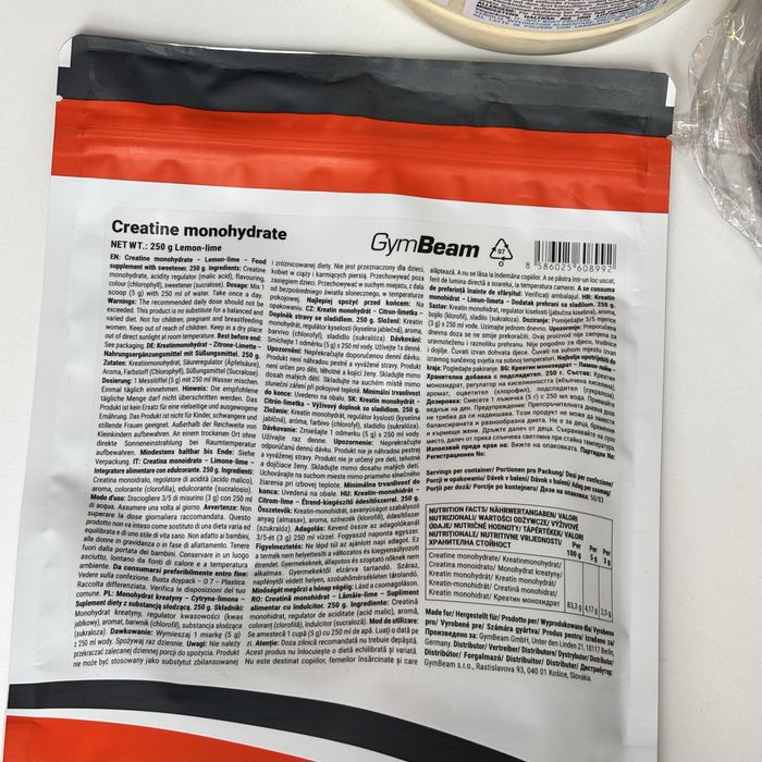 Nowe suplementy GymBeam – białko 1 kg + kreatyna 250 g + shaker