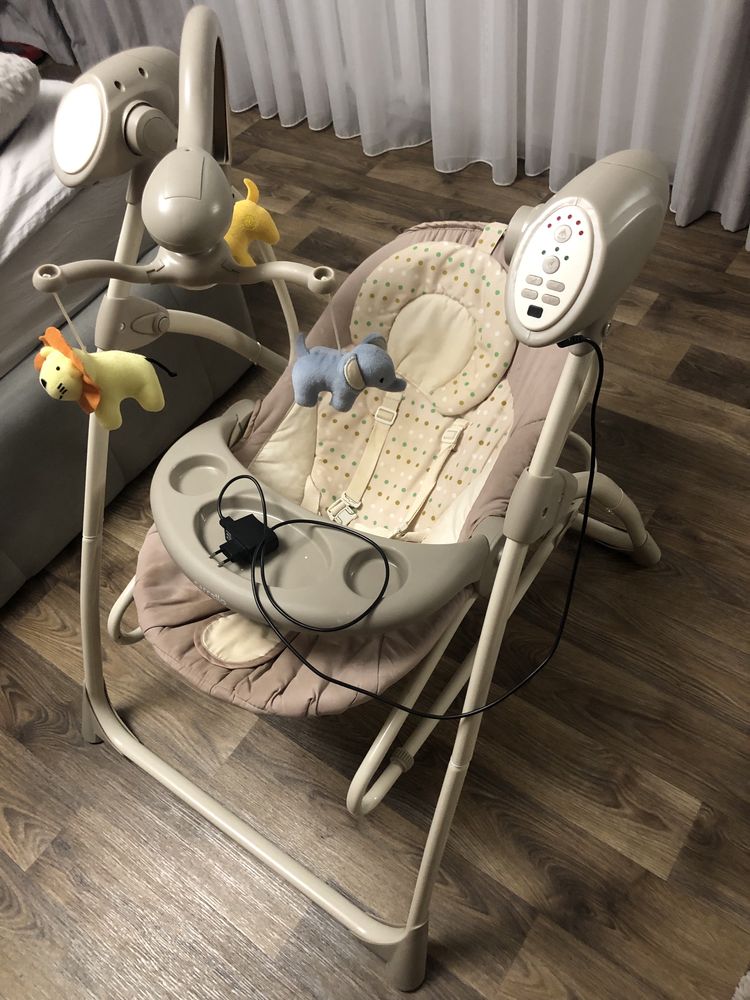 Крісло-гойдалка Carrello Nanny