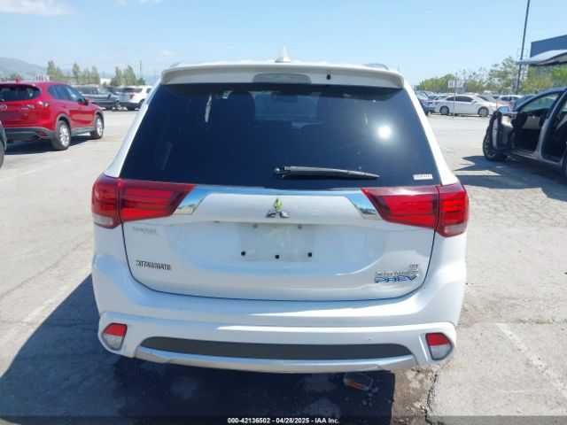 2018 Mitsubishi OUTLANDER PHEV GT