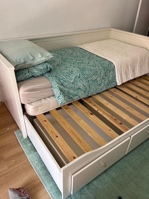 Cama Hemnes Ikea