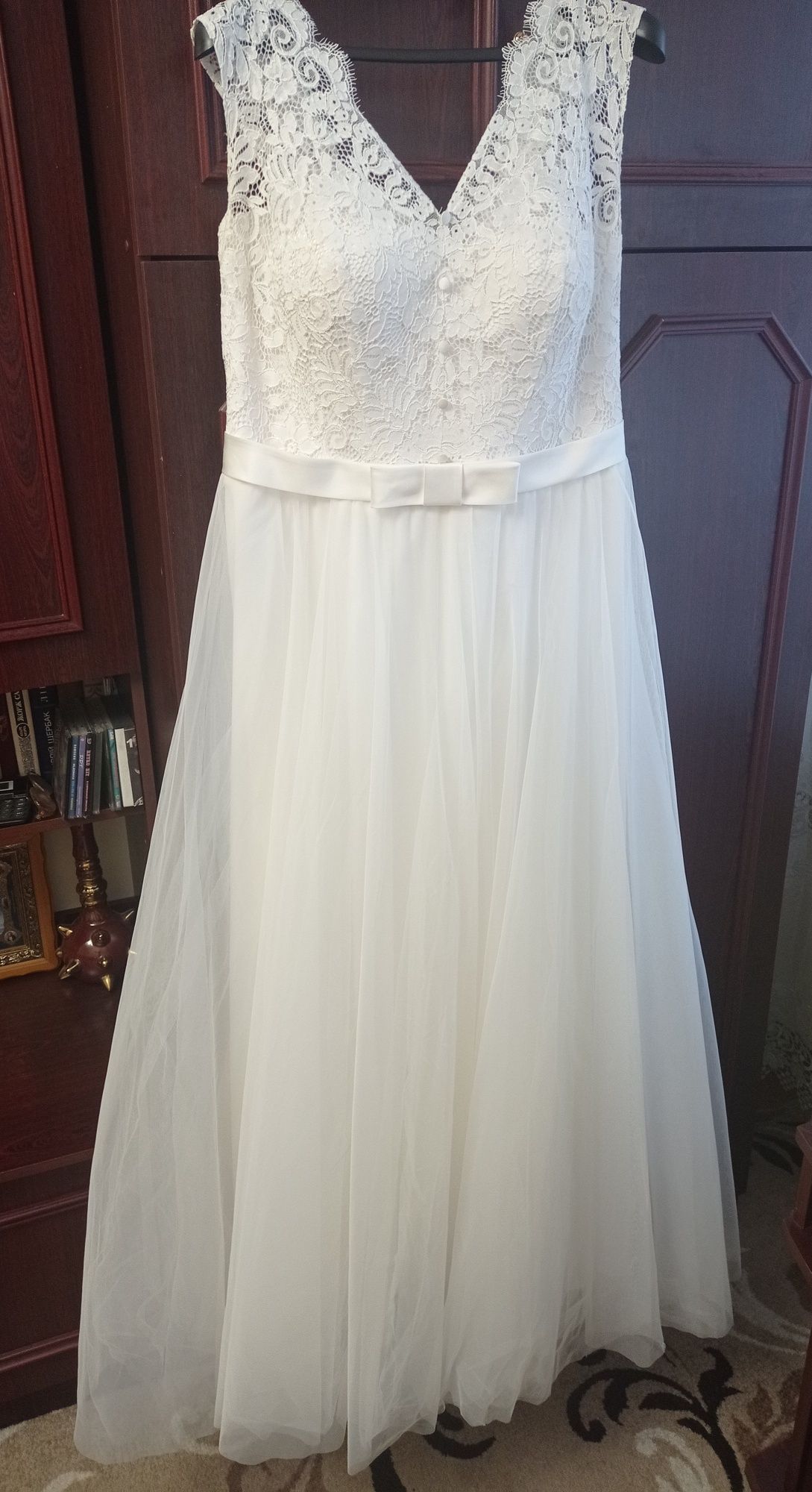 Весільна сукня.Класична 48розміру