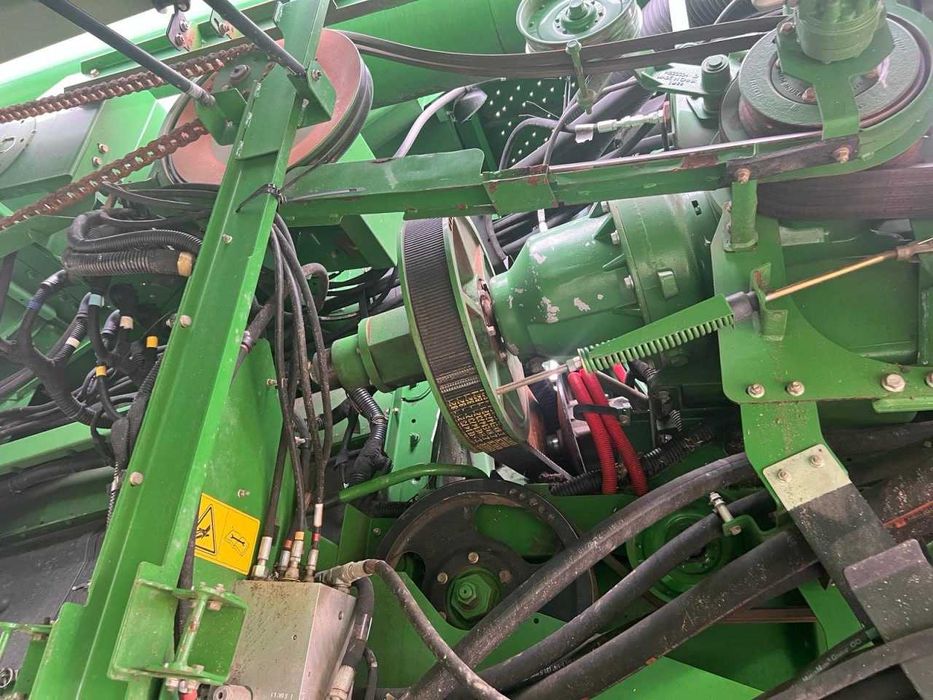 Зернозбиральний комбайн John Deere S680I