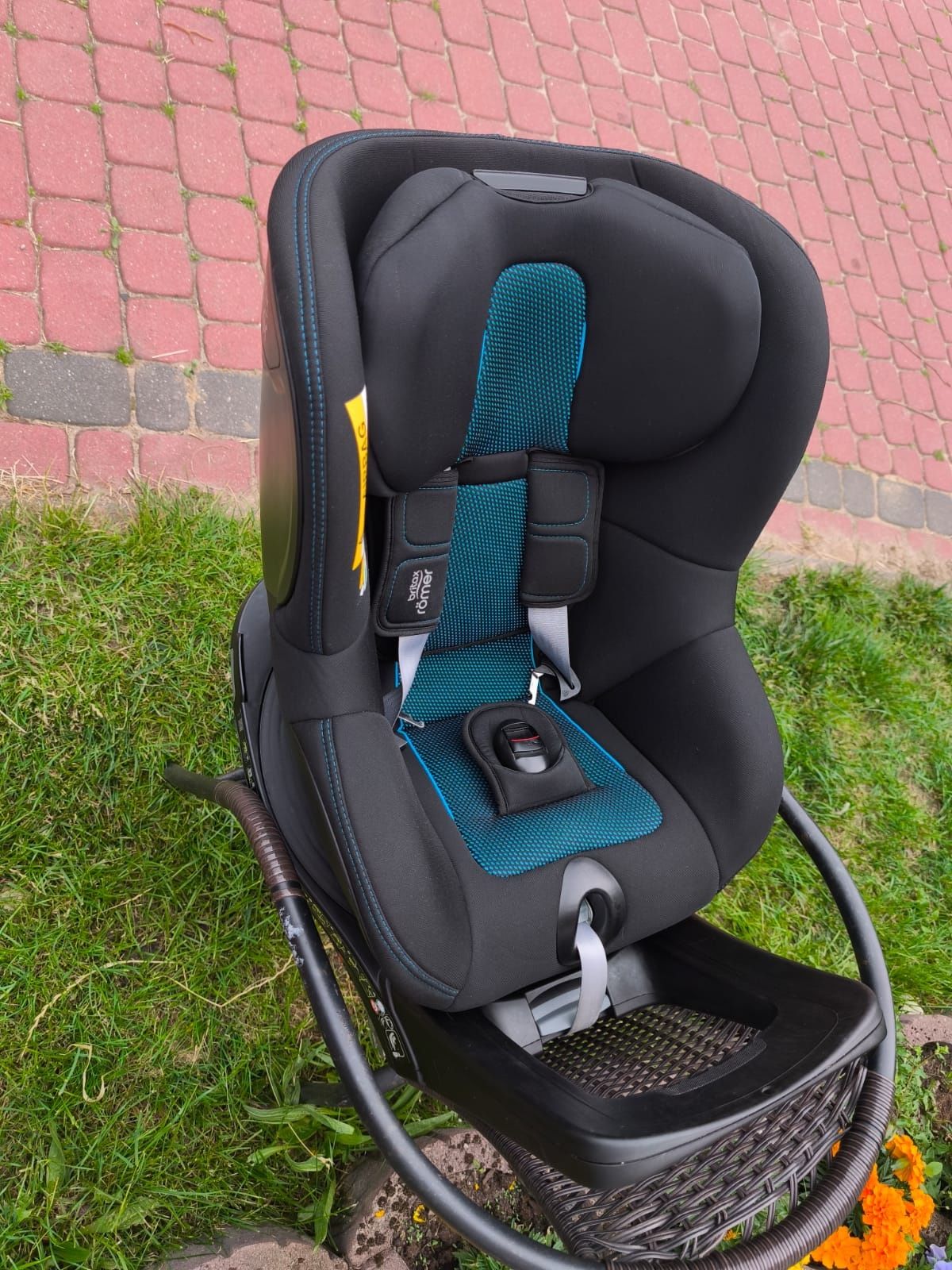 Fotelik obrotowy britax dualfix m i-size coolmax 0-18