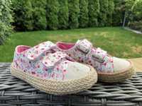 Espadryle w kwiatuszki