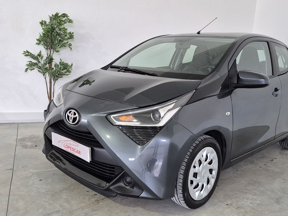Toyota Aygo - 20.000KM - 2019 | GARANTIA