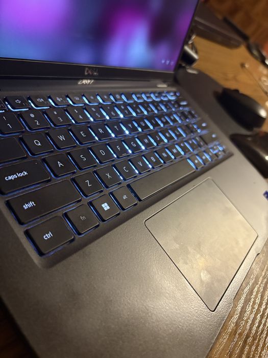 Laptop Dell latitude 7420 i7-1185g7