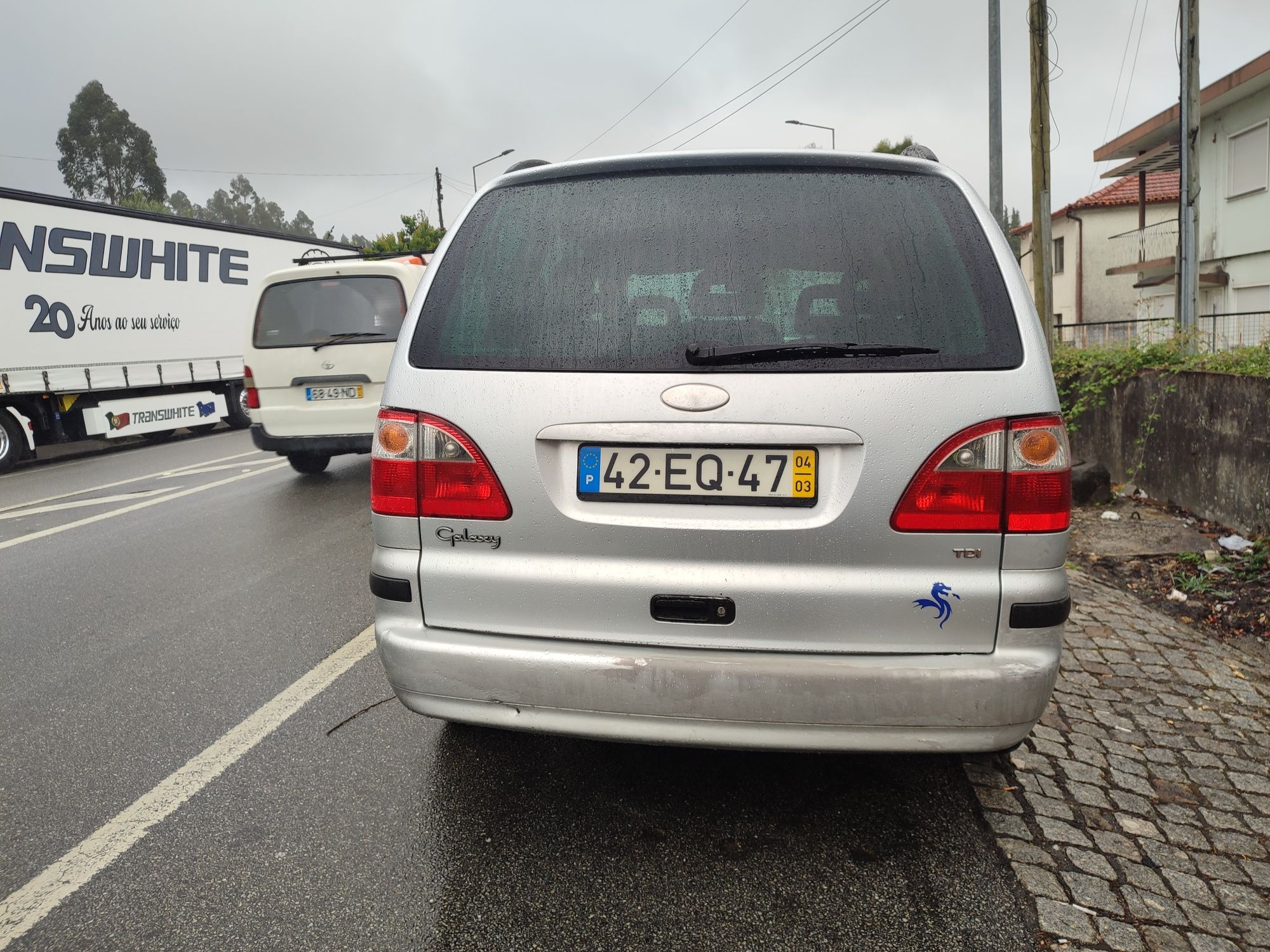 Ford Galaxy 1.9TDi 115cv 6 velocidades aceito troca