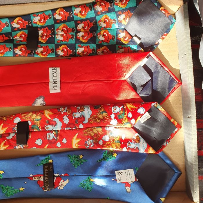 Zestaw krawatów świątecznych (k-10) OK