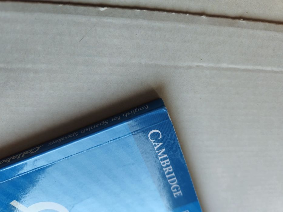 Livro/Manual Escolar 6° Ano Inglês Collaborate Usado