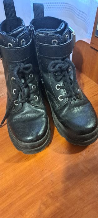 Ботіночки для дівчинки весна-осінь.