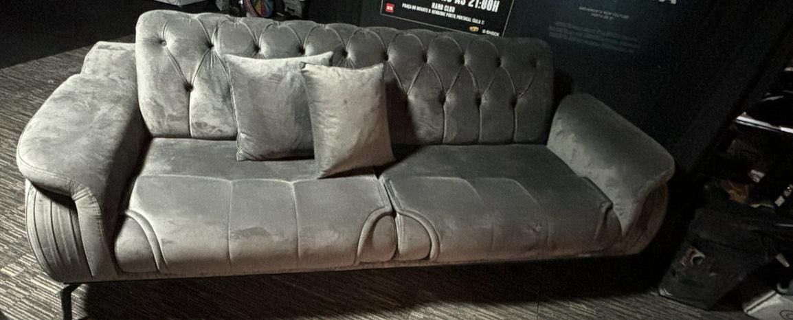 Sofá clássico contemporâneo + Poltrona