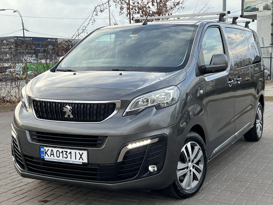 Peugeot Traveller 2020 Official