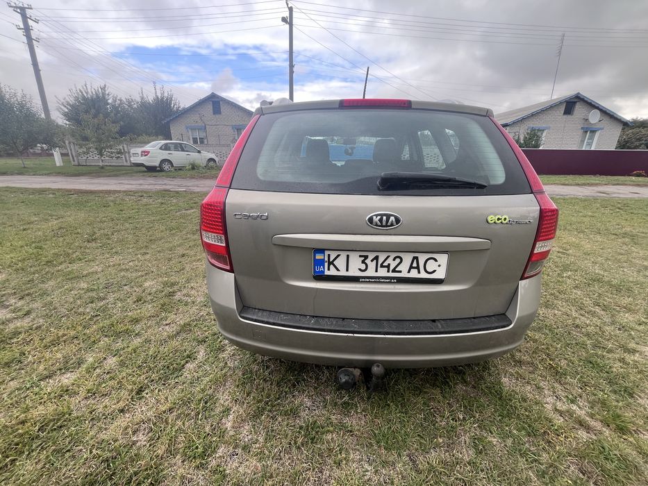 Kia Ceed cv 1,6 crdi 2011 6mex