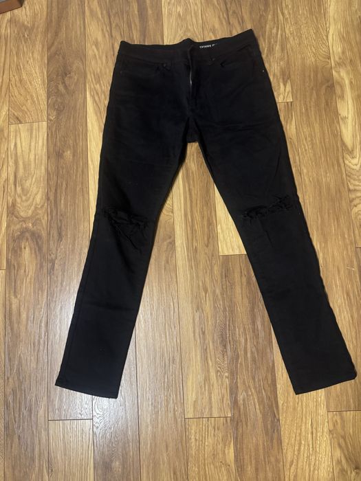 Spodnie męskie z dziurami