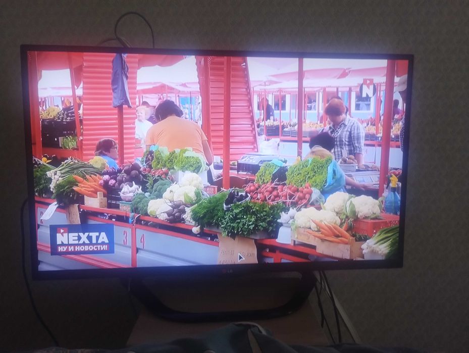Телевізор 42"  LG 42LN575V SMART (2.4/5G)