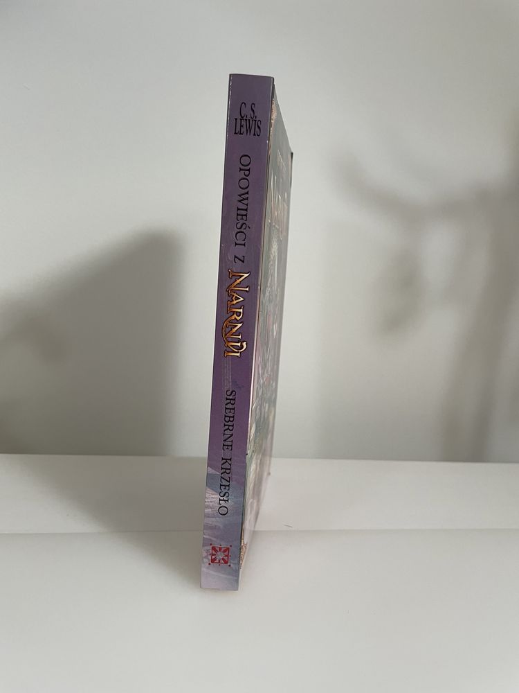 książka opowieści z narnii srebrne krzesło c.s. lewis