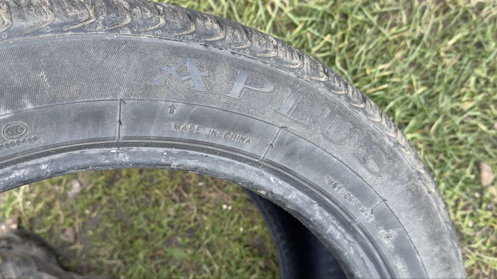 Продам два зимових кола 225/50/r17