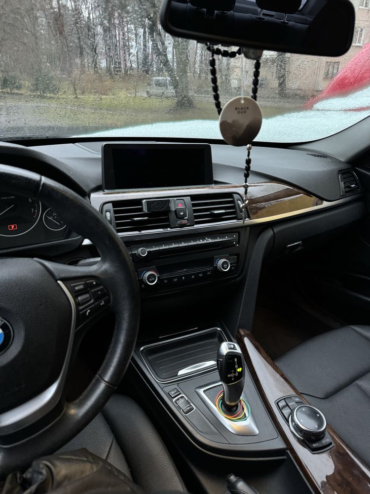 Бмв ф30 / BMW f30 328i 2013 року