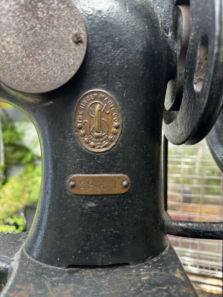 Maquina de costura Singer 29K1