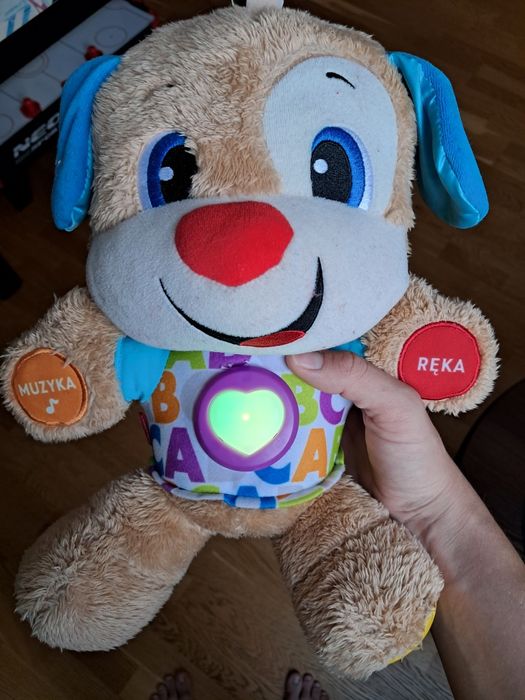 Szczeniaczek uczniaczek Fisher price
