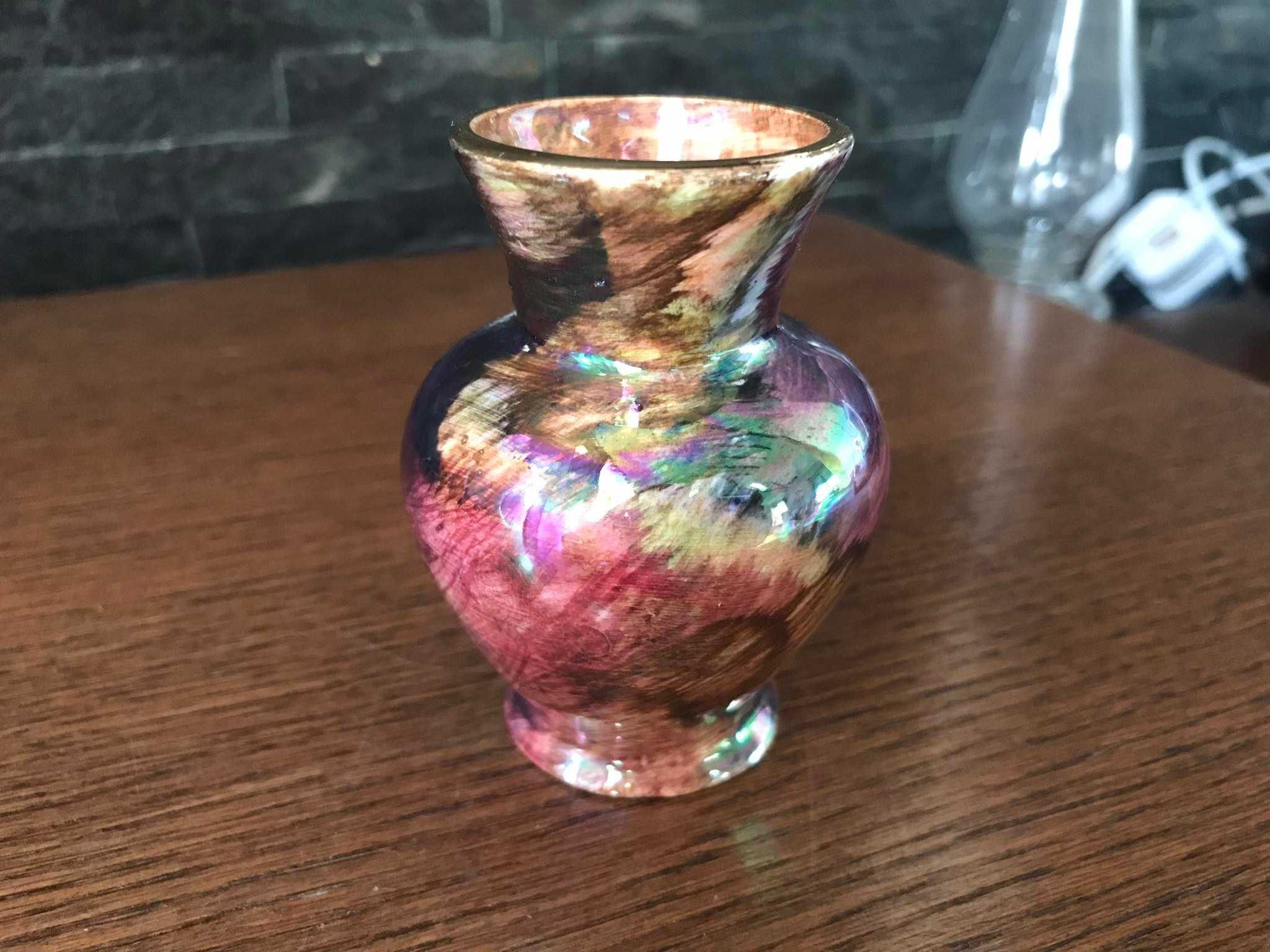 Porcelanowy wazonik Oldcourt Ware ręcznie malowany