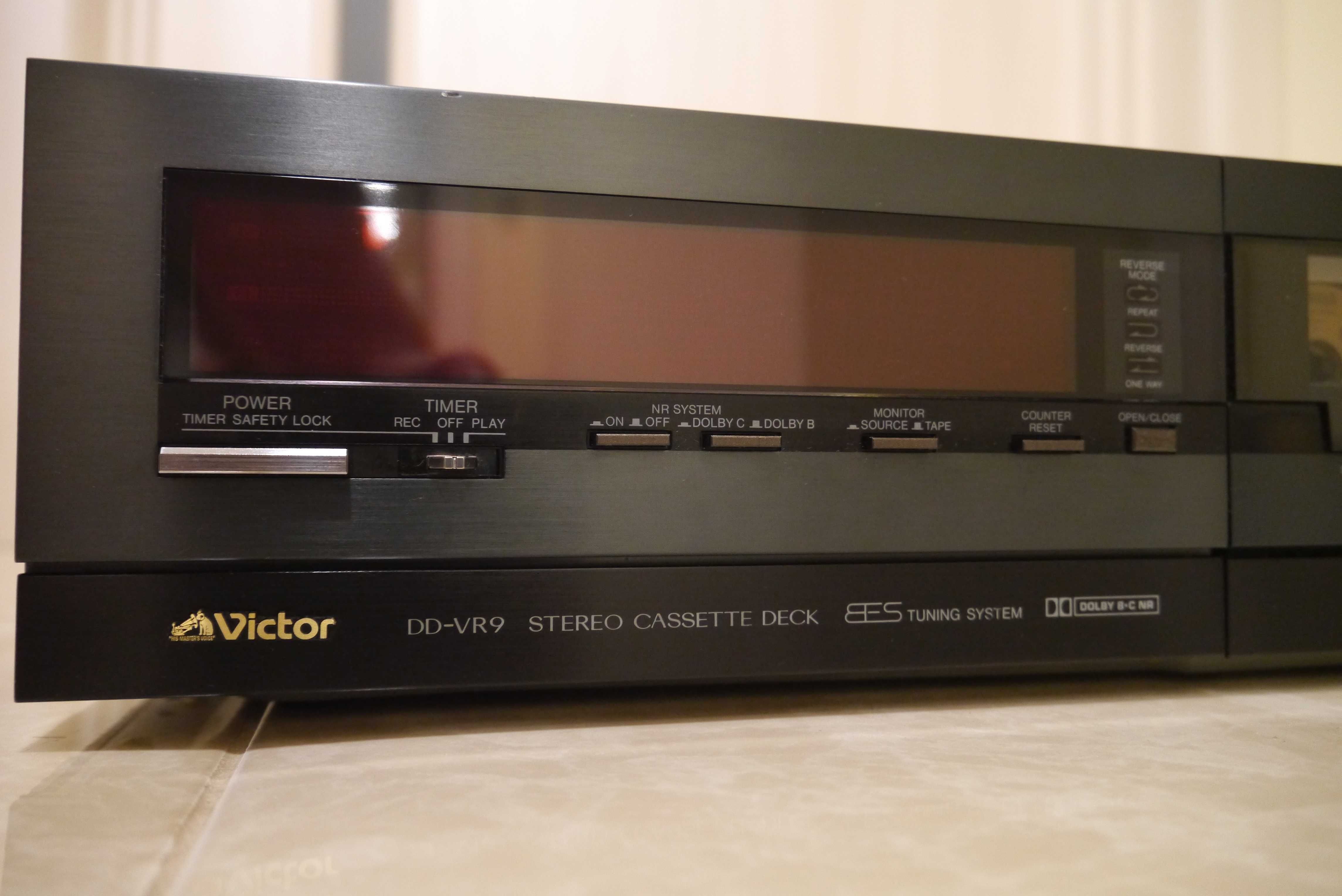 Касетна дека VICTOR/JVC DD-VR9 (4 голови, автокалібратор, автореверс)