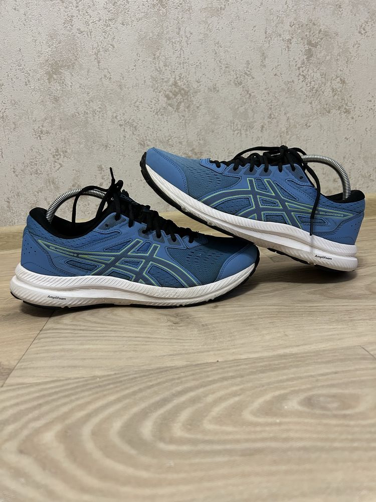 Кросівки Asics 44